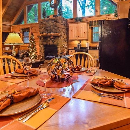 Beary Cozy Cabin Sevierville Exterior foto