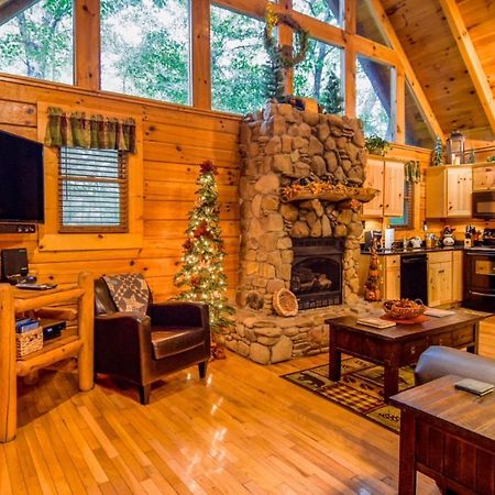 Beary Cozy Cabin Sevierville Exterior foto