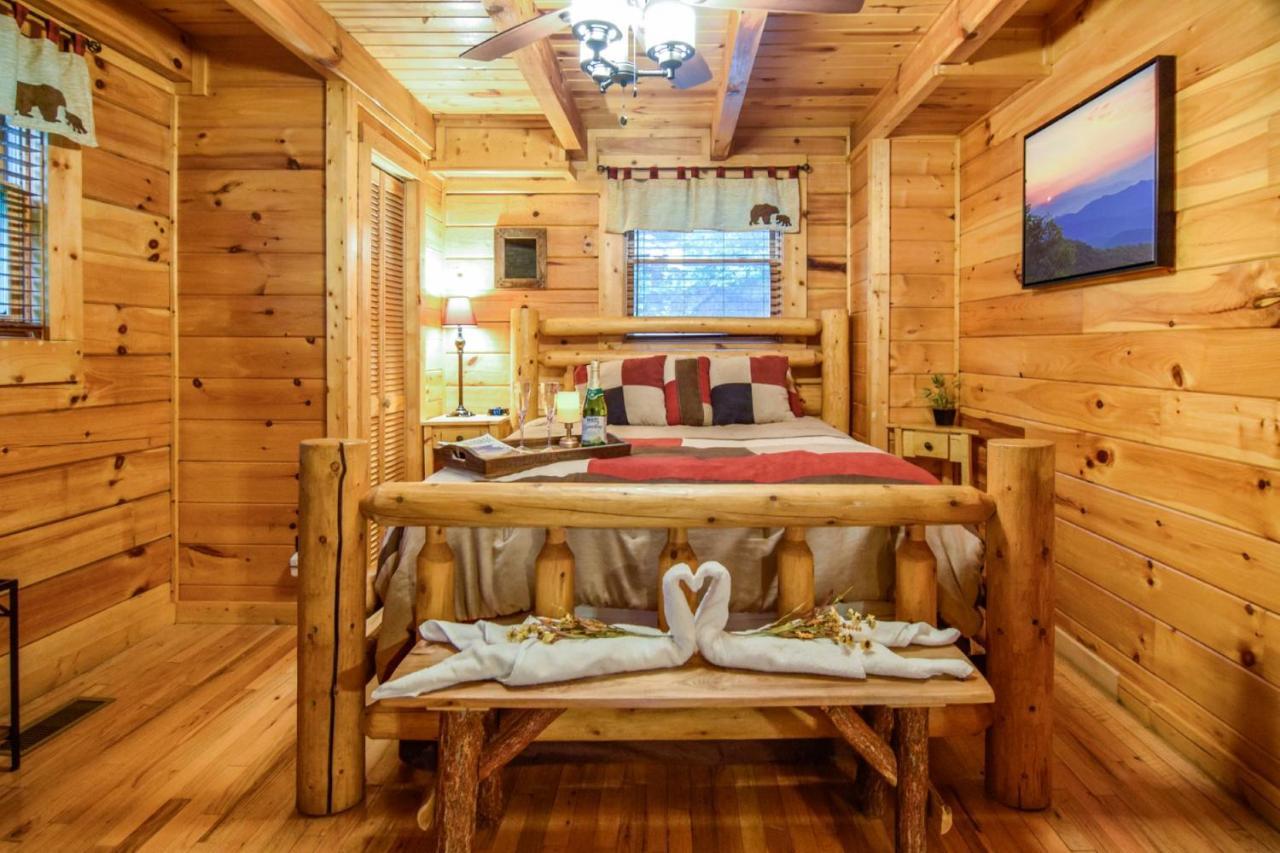 Beary Cozy Cabin Sevierville Exterior foto